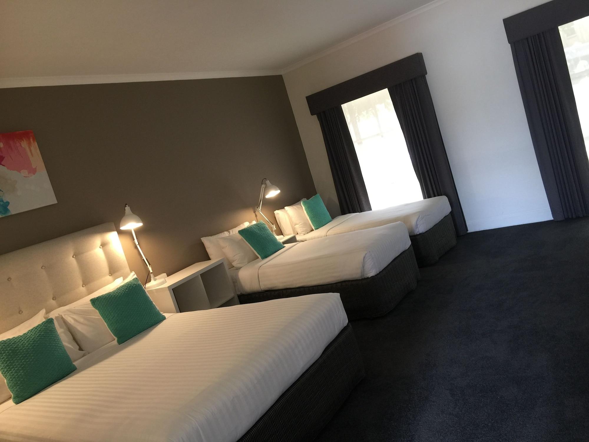 加里东酒店汽车旅馆 伊丘卡 外观 照片